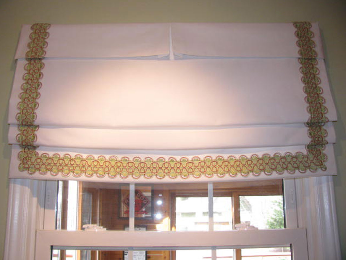  White Roman Shade with Colorful Banding