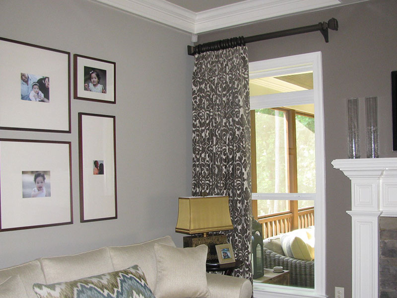 Living-Room-Drapery-Panels-Decorative-Hardware