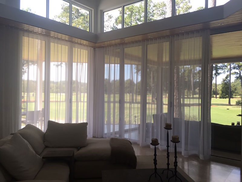 Sheer-Ripple-Fold-Panels-Traverse-Rod